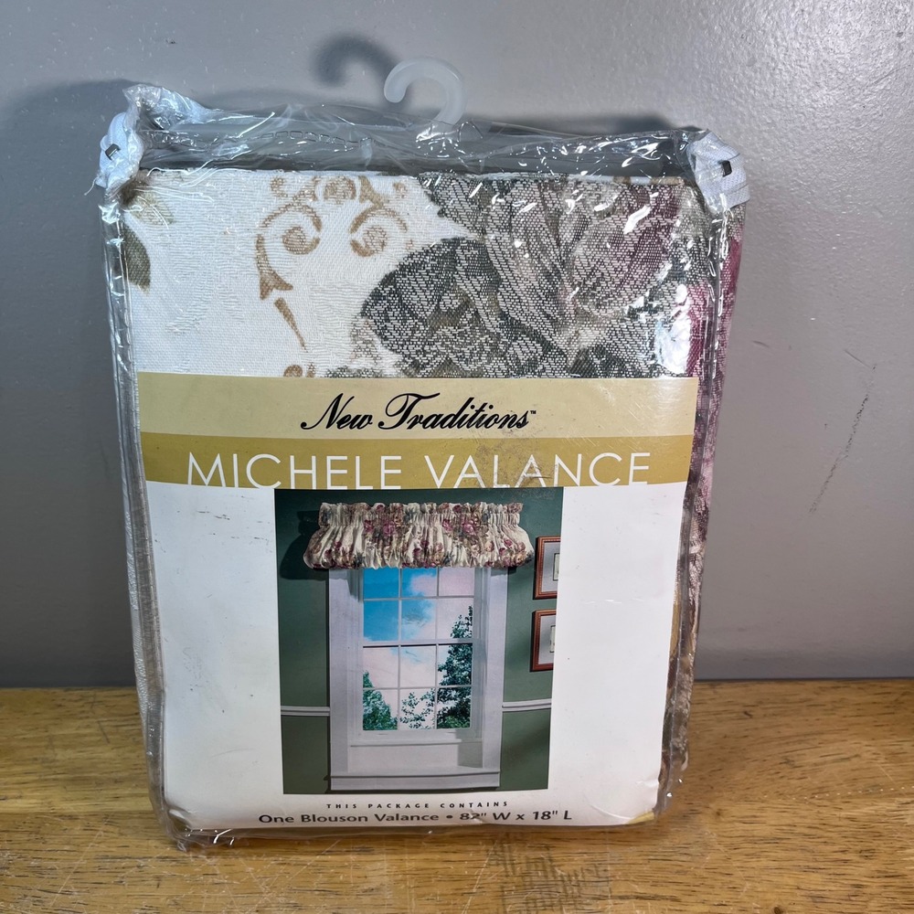 New Traditions Michele Blouson Valance Floral Multi 82x18 Vtg Sears NIP